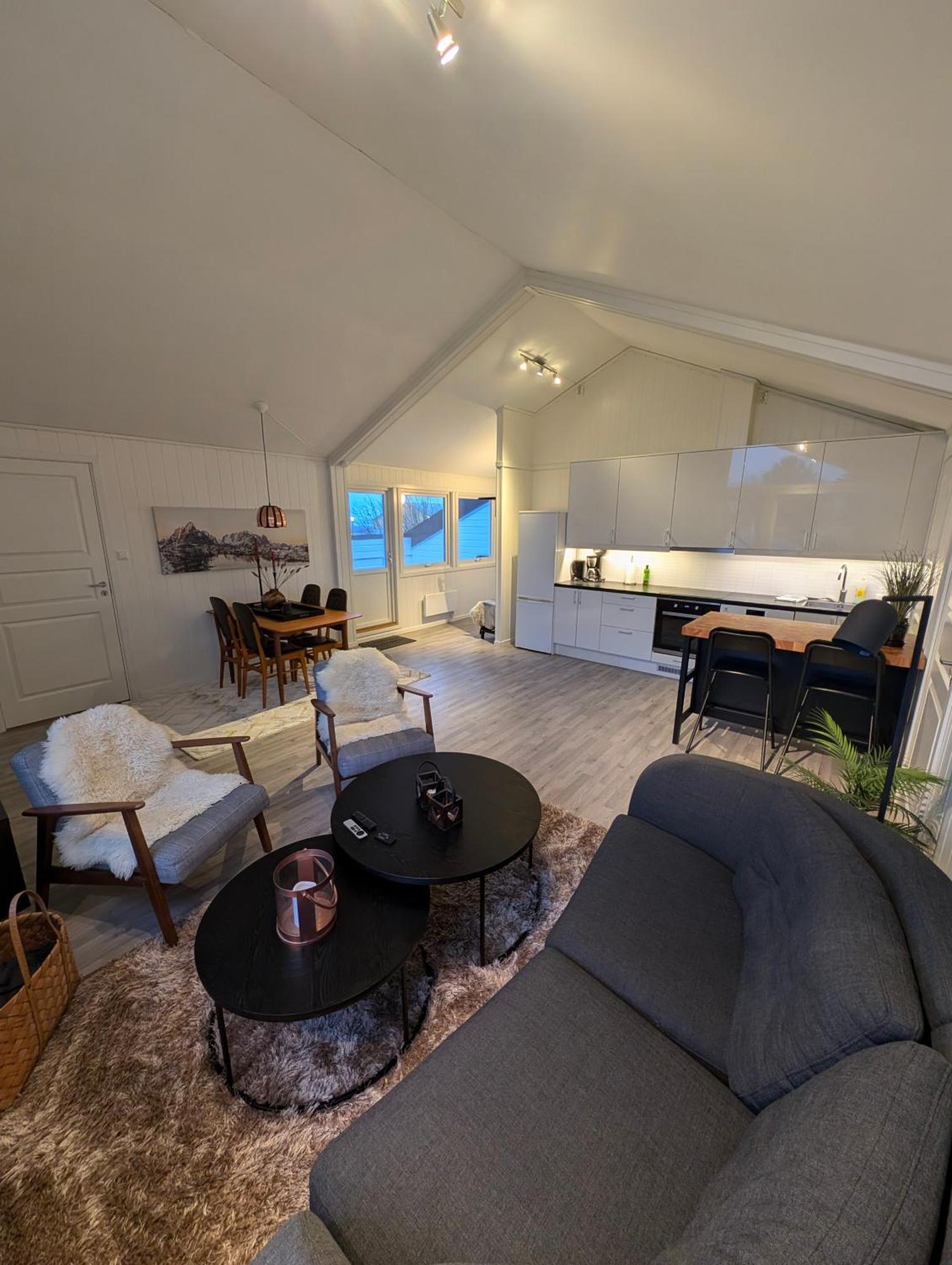 Reine City Apartment Exterior photo