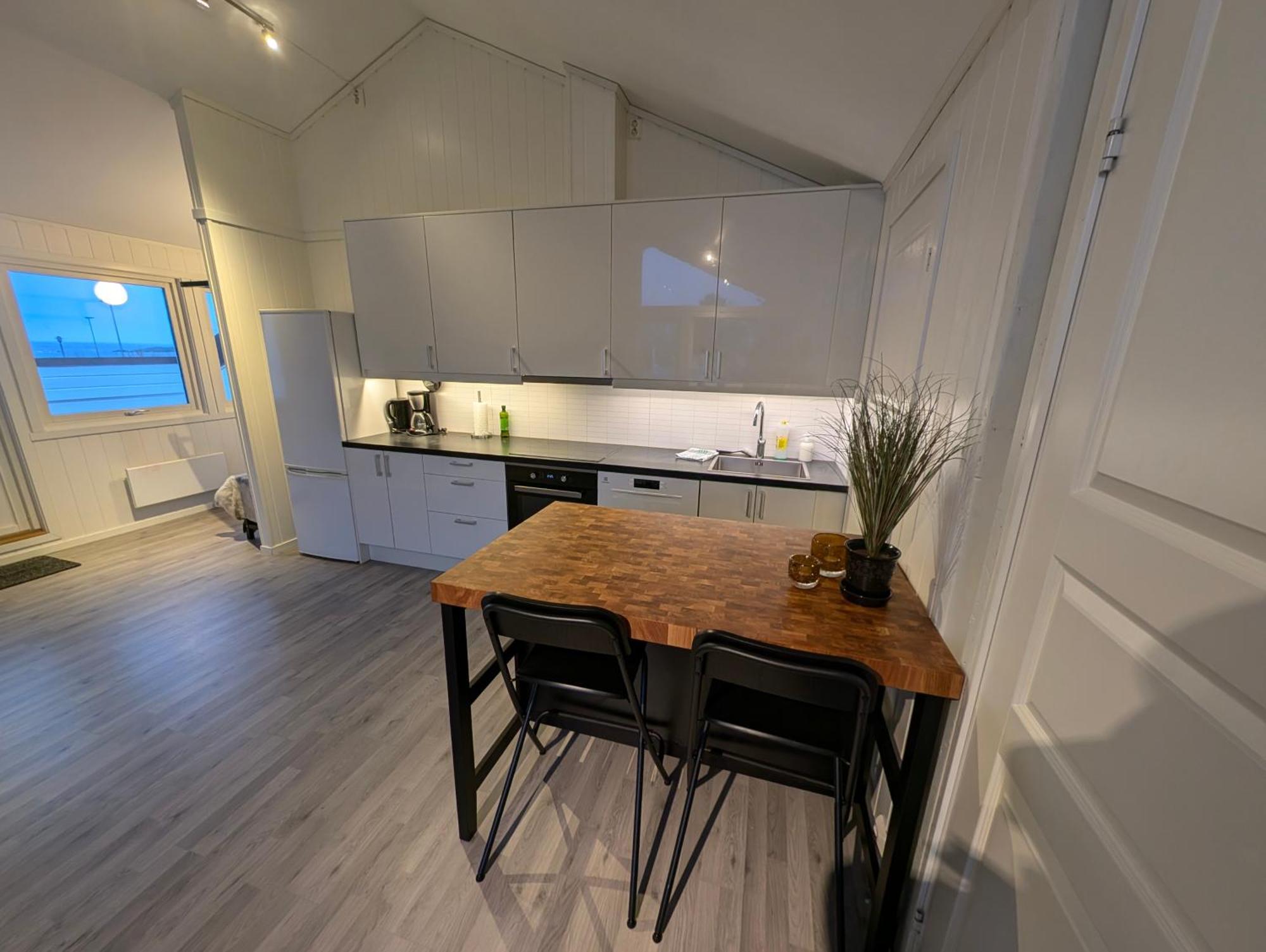 Reine City Apartment Exterior photo